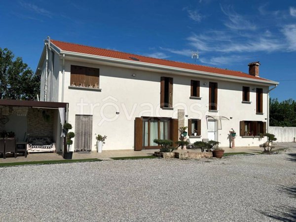 casa indipendente in vendita a Talmassons