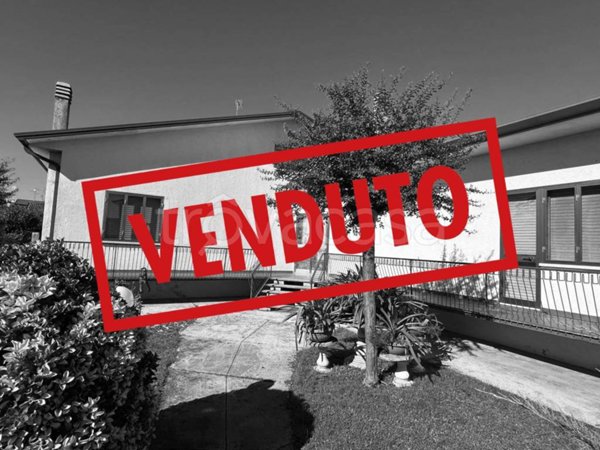 casa indipendente in vendita a Talmassons