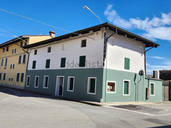 casa indipendente in vendita a Talmassons in zona Sant'Andrat