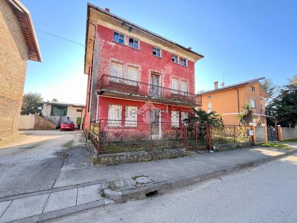 appartamento in vendita a Talmassons