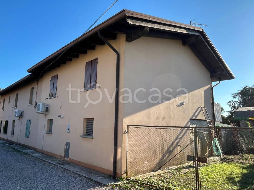 casa indipendente in vendita a Talmassons in zona Flumignano