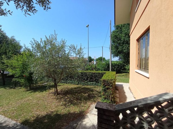 casa indipendente in vendita a Talmassons in zona Flumignano