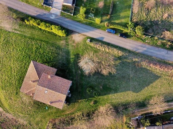 casa indipendente in vendita a Talmassons in zona Flambro