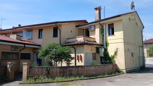 appartamento in vendita a Talmassons