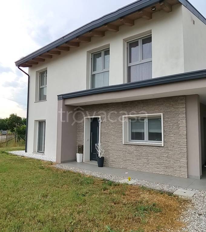 casa indipendente in vendita a Talmassons