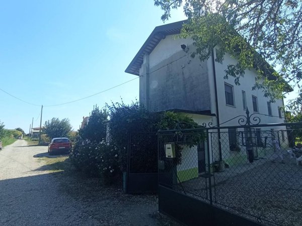 casa indipendente in vendita a Talmassons