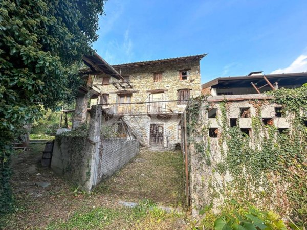 casa indipendente in vendita a Tarcento