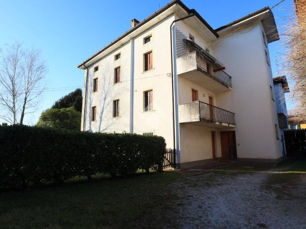 appartamento in vendita a Tarcento