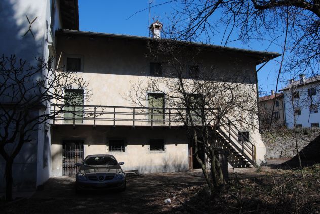 casa indipendente in vendita a Tarcento in zona Loneriacco