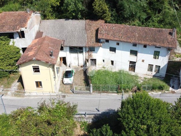 casale in vendita a Tarcento