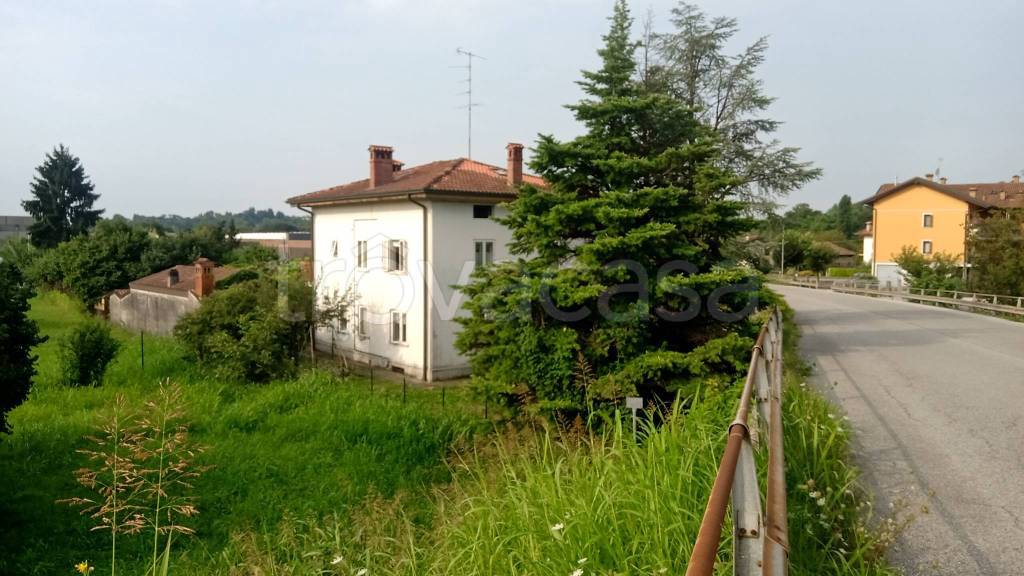 casa indipendente in vendita a Tarcento in zona Collalto