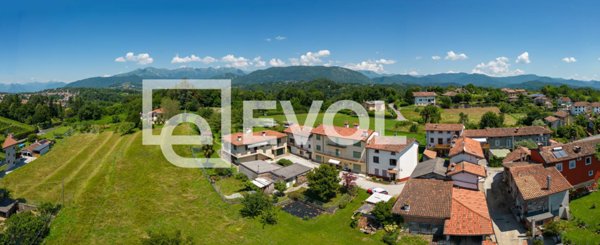 casa indipendente in vendita a Tarcento in zona Loneriacco