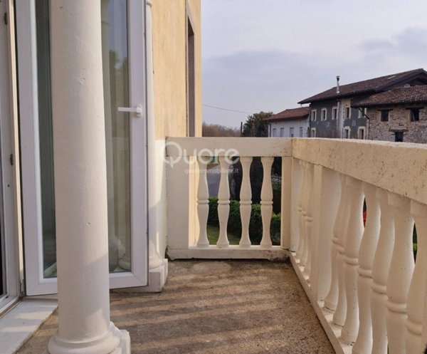 casa indipendente in vendita a Tarcento in zona Loneriacco