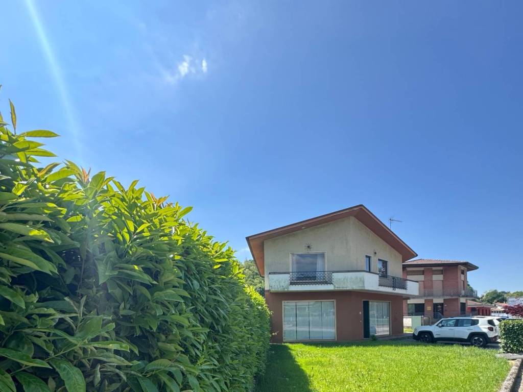 intera palazzina in vendita a Tarcento