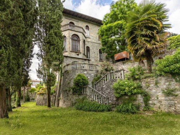 casa indipendente in vendita a Tarcento