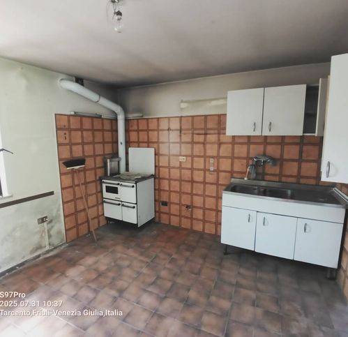 casa indipendente in vendita a Tarcento