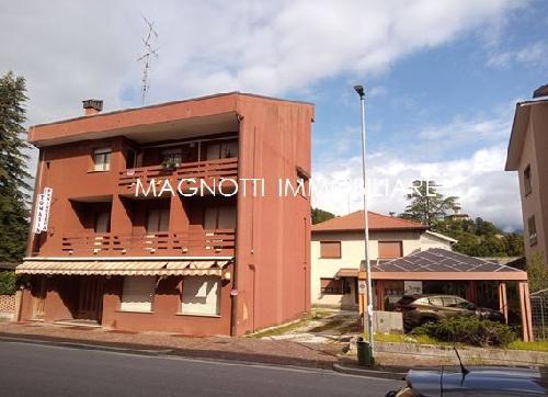 negozio in vendita a Tarcento