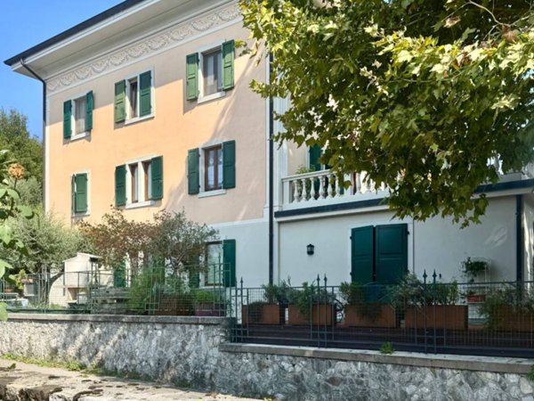 appartamento in vendita a Tarcento