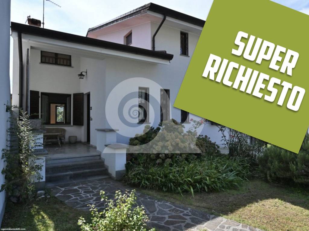 casa indipendente in vendita a Tarcento