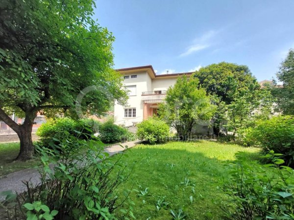 casa indipendente in vendita a Tarcento