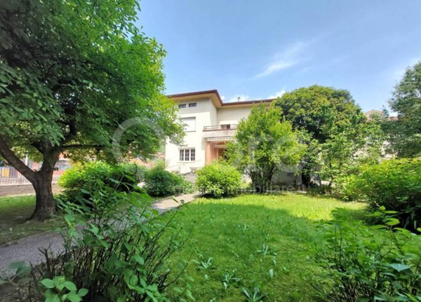 casa indipendente in vendita a Tarcento