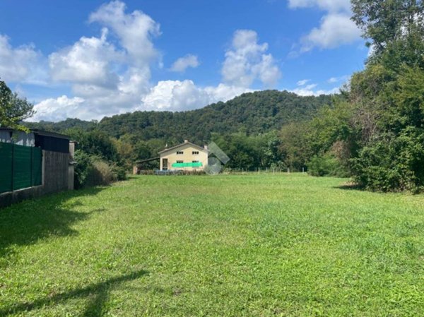 terreno agricolo in vendita a Tarcento in zona Ciseriis