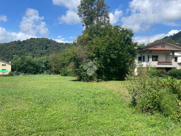 terreno in vendita a Tarcento in zona Ciseriis