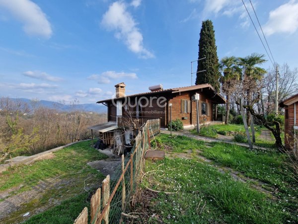 casa indipendente in vendita a Tarcento