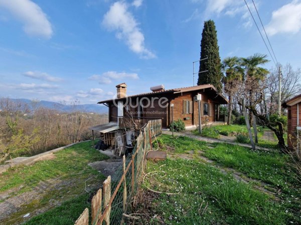 casa indipendente in vendita a Tarcento
