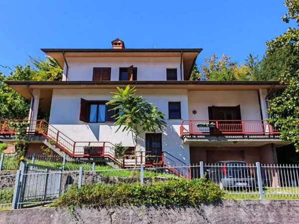 casa indipendente in vendita a Tarcento