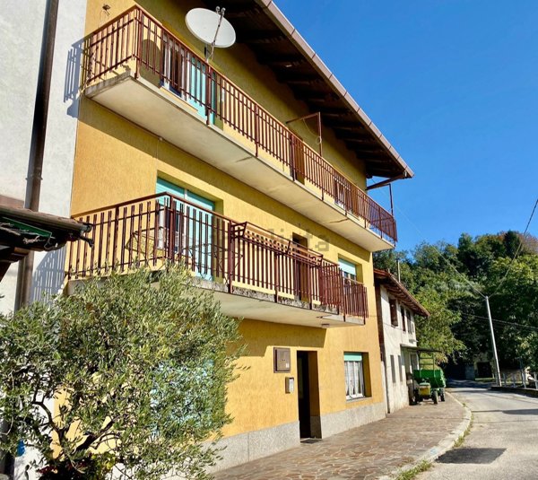 casa indipendente in vendita a Tarcento in zona Sedilis