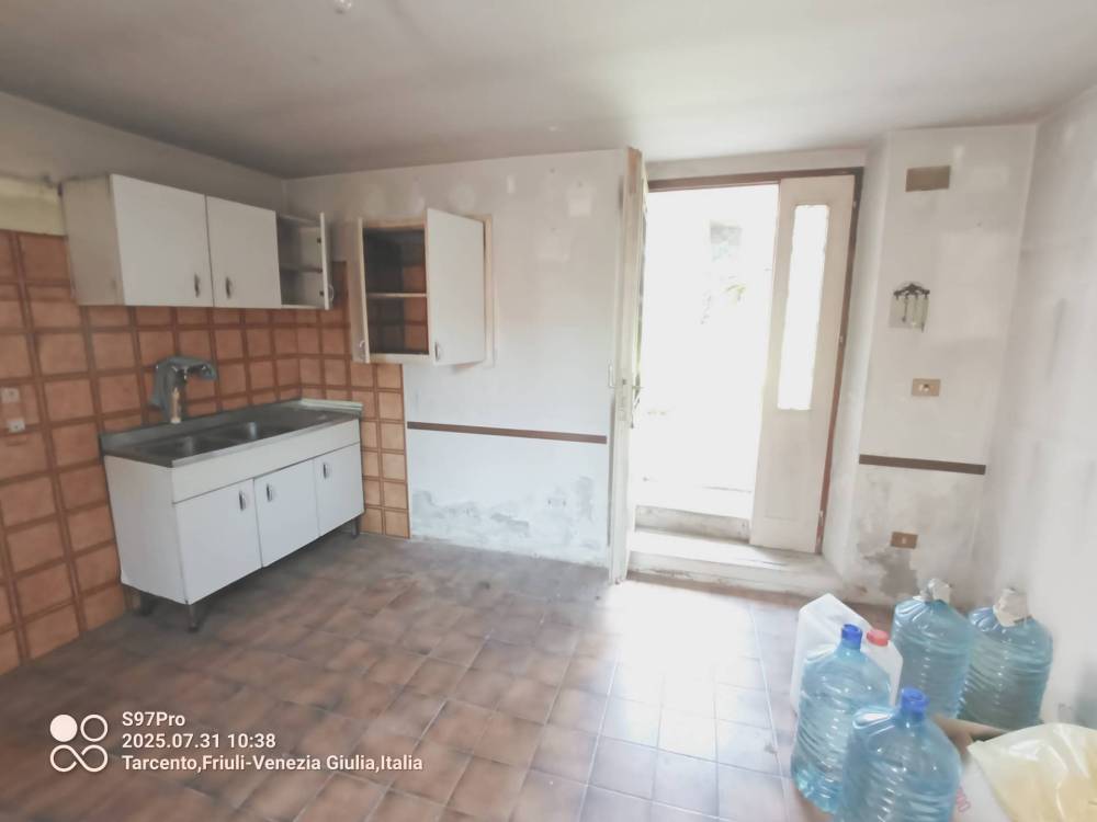 casa indipendente in vendita a Tarcento