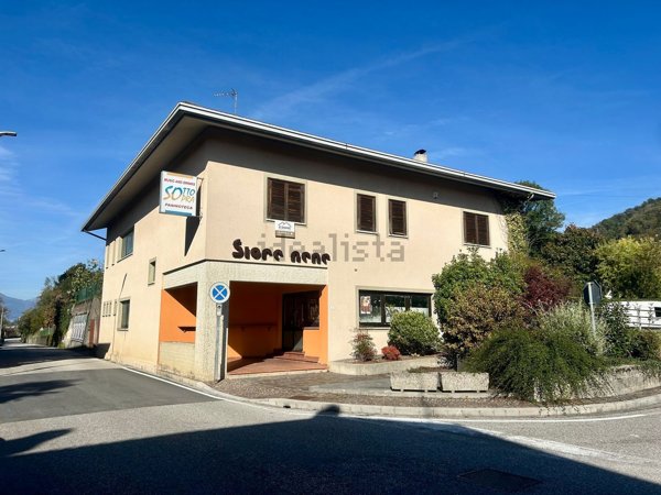 negozio in vendita a Tarcento