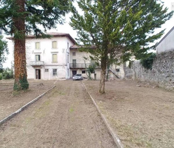 casa indipendente in vendita a Tarcento in zona Loneriacco