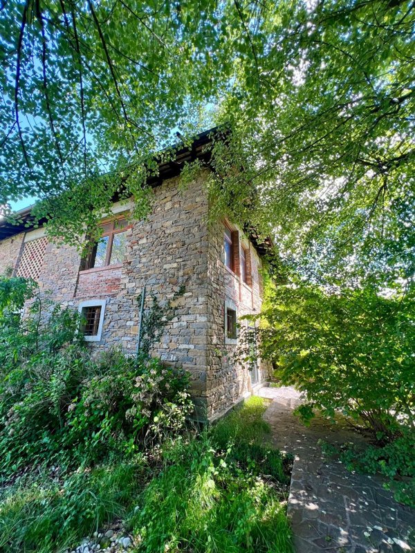 casa indipendente in vendita a Tarcento