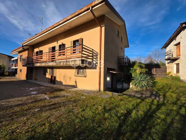 casa indipendente in vendita a Tarcento in zona Sedilis