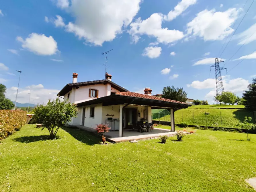 casa indipendente in vendita a Tarcento