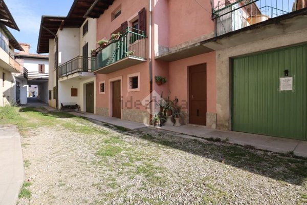 appartamento in vendita a Tarcento