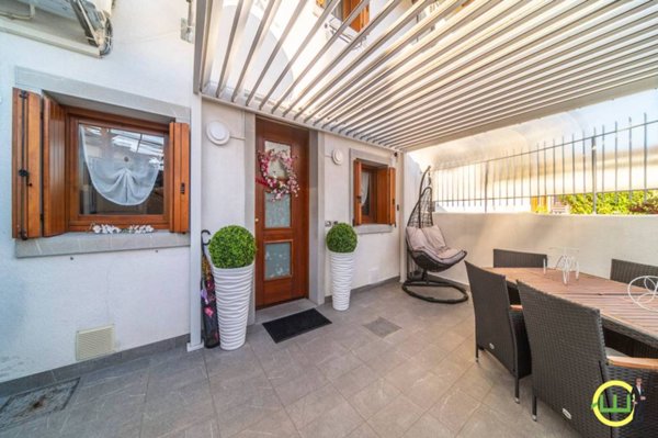 casa indipendente in vendita a Tarcento