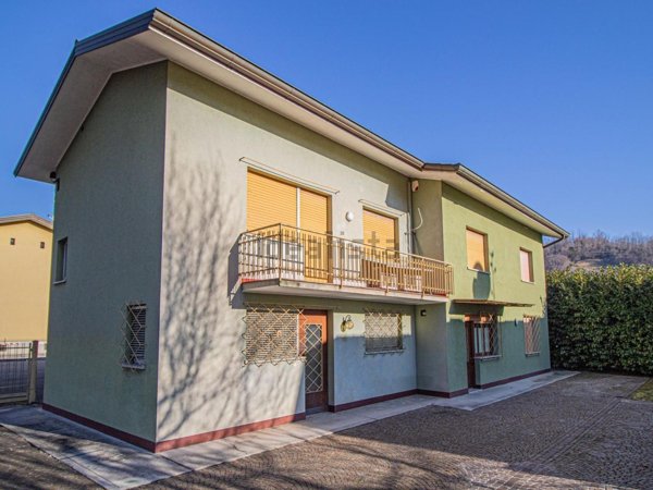 casa indipendente in vendita a Tarcento