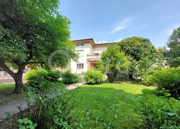 casa indipendente in vendita a Tarcento