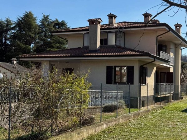 appartamento in vendita a Tarcento