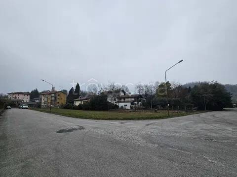 terreno agricolo in vendita a Tarcento