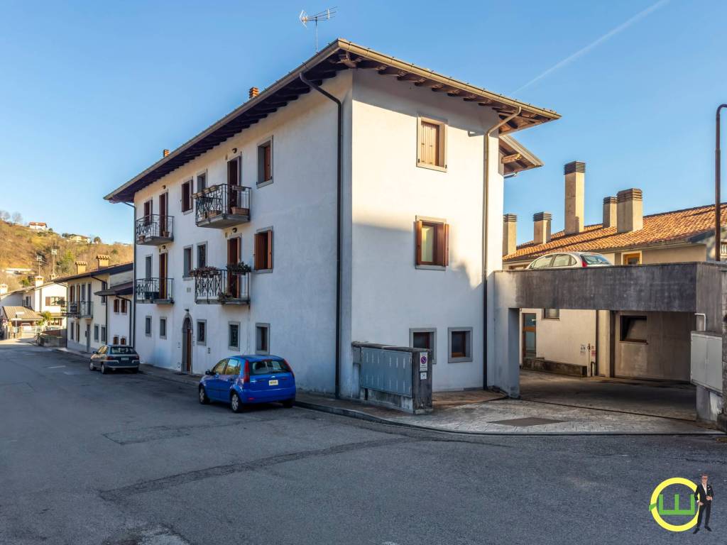 casa indipendente in vendita a Tarcento
