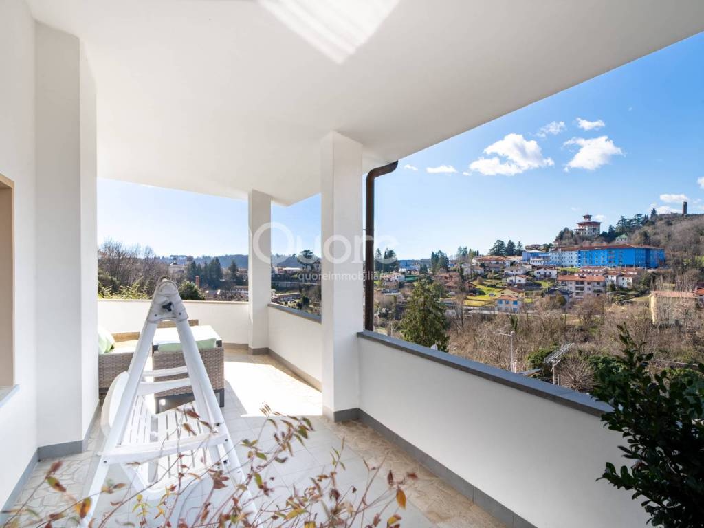 casa indipendente in vendita a Tarcento in zona Bulfons
