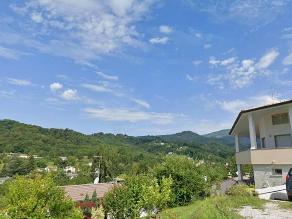 casa indipendente in vendita a Tarcento in zona Bulfons