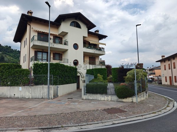 appartamento in vendita a Tarcento