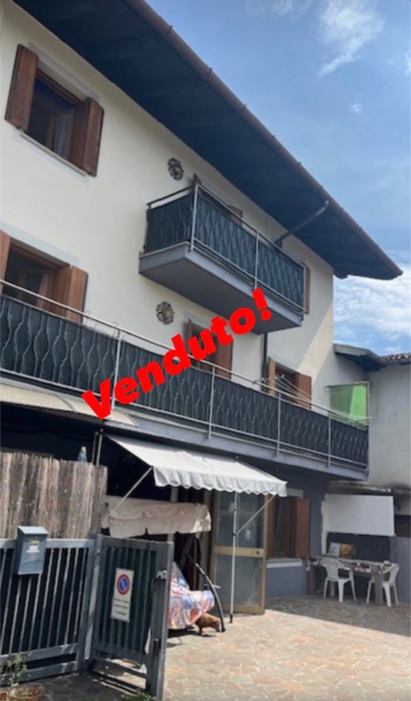 casa indipendente in vendita a Tarcento
