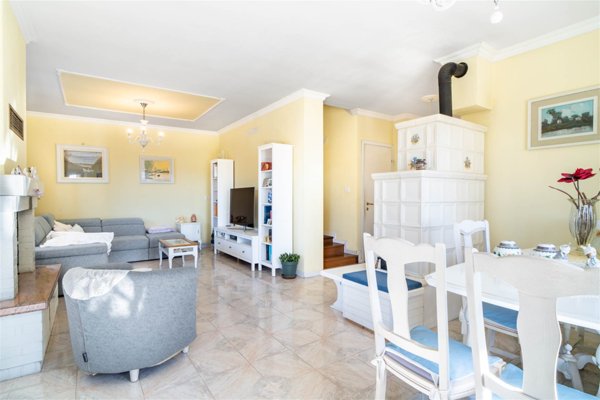casa indipendente in vendita a Tarcento in zona Bulfons