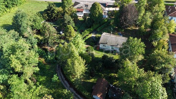 casa indipendente in vendita a Tarcento in zona Collerumiz